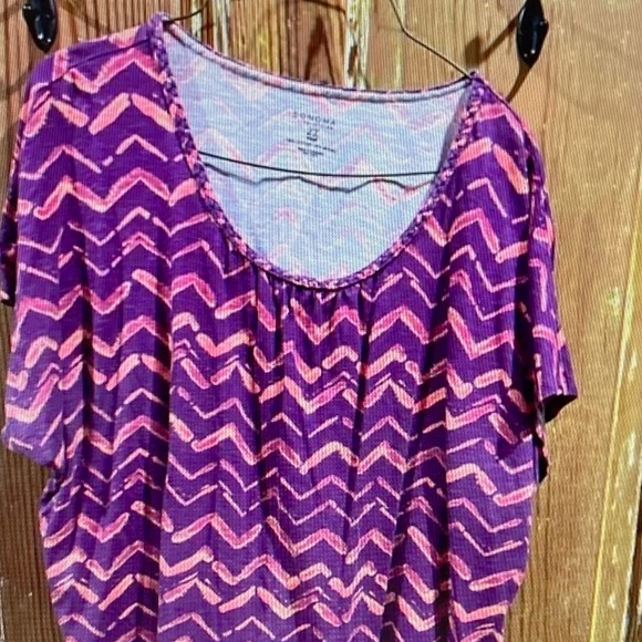 Sonoma Tops - Sonoma Purple and Pink Chevron Scoop Neck Short Sleeve Top